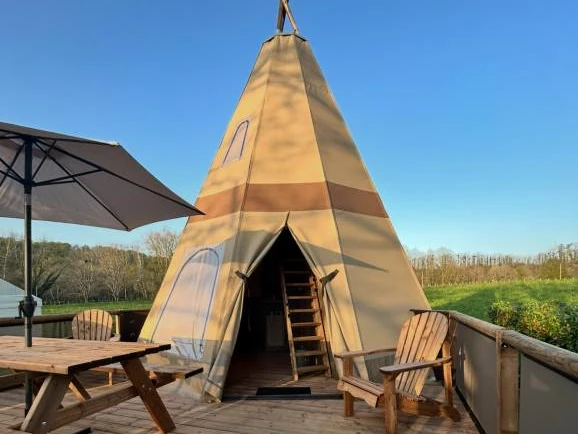 locations tipi home dans les Pyrénées Atlantiques